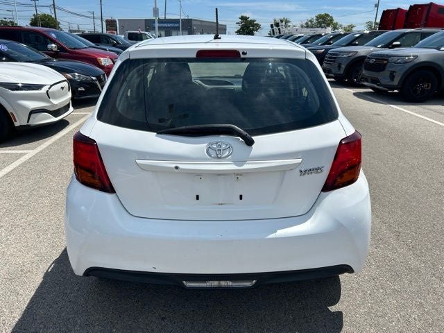 2017 Toyota Yaris L
