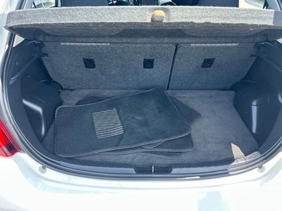 2017 Toyota Yaris L