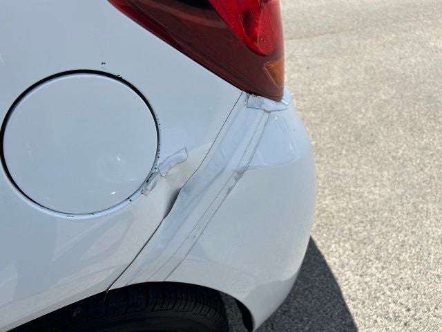 2017 Toyota Yaris L