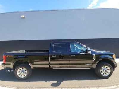 2018 Ford F-350SD Platinum 176 WB