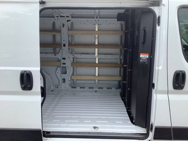 2025 RAM ProMaster 2500 Base 136 WB