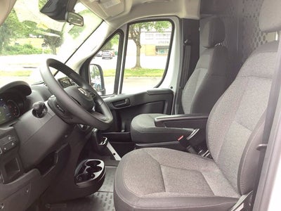 2025 RAM ProMaster 2500 Base 136 WB