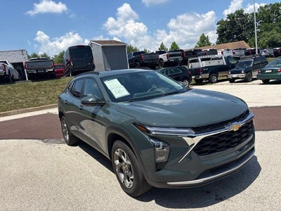 2025 Chevrolet Trax LT