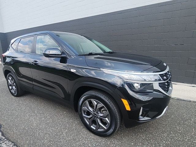 2024 Kia Seltos LX