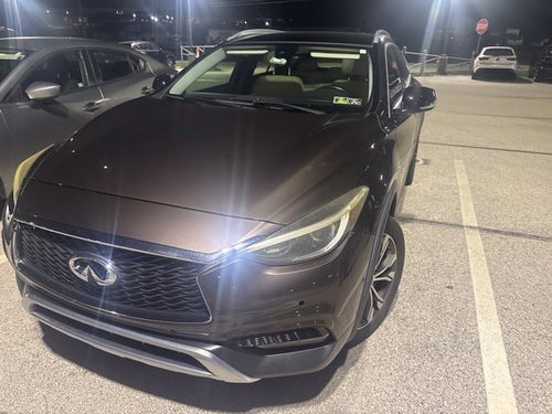 2018 INFINITI QX30 Premium