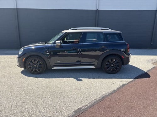 2022 MINI Cooper S Countryman Signature
